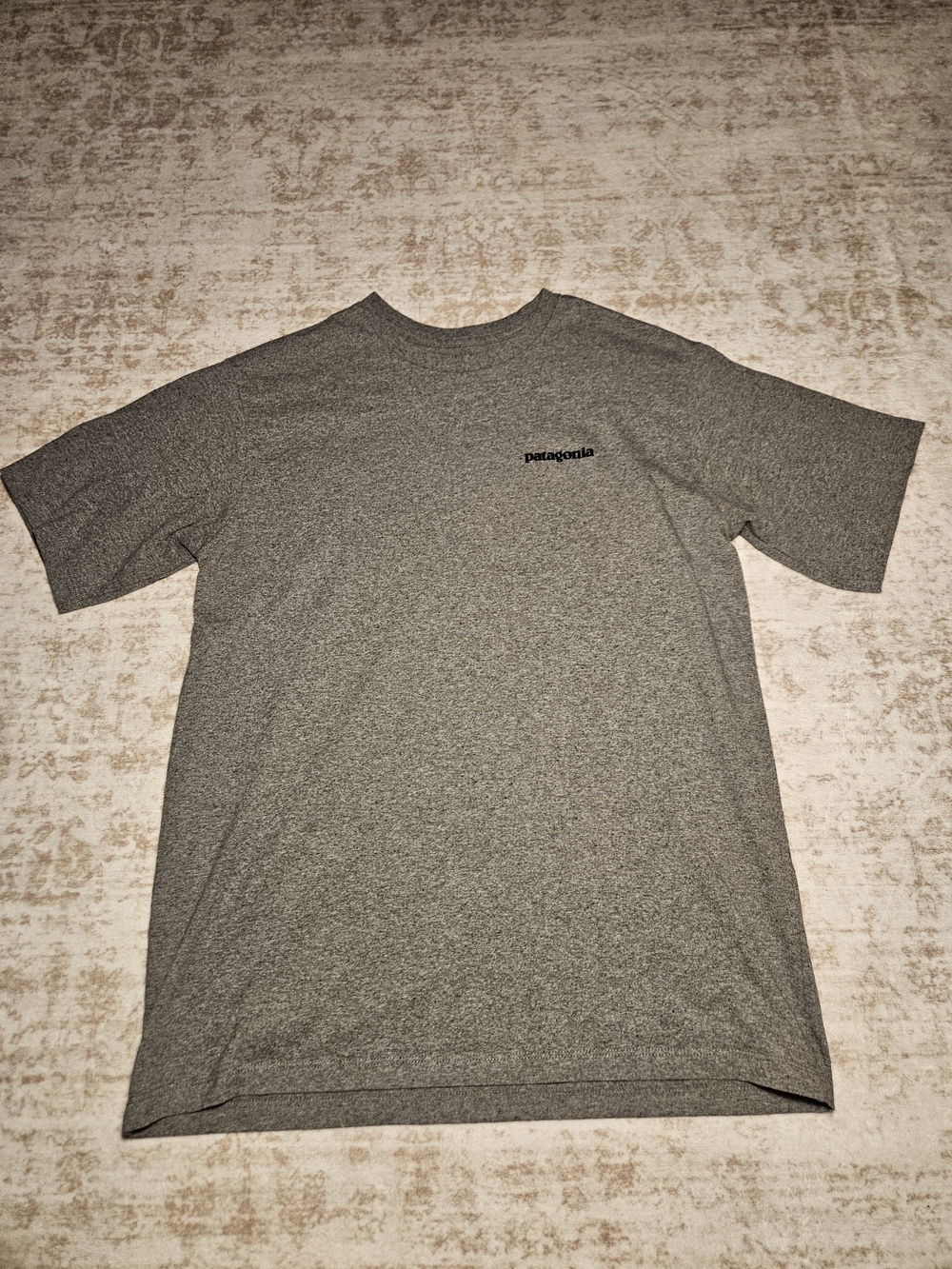 Classic Patagonia Short-Sleeve Heather Gray Logo Tee